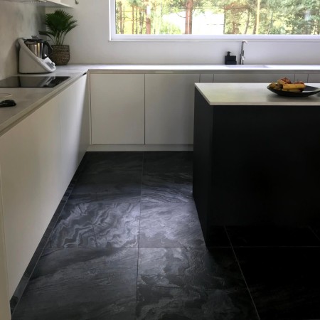 plytki-kamienne-kwarcyt-silver-grey-leather-60x60x1-2-cm (5).jpg