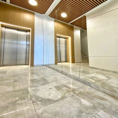 plytki-marmur-royal-white-szlifowany-40-6x61x1-2-cm.jpg