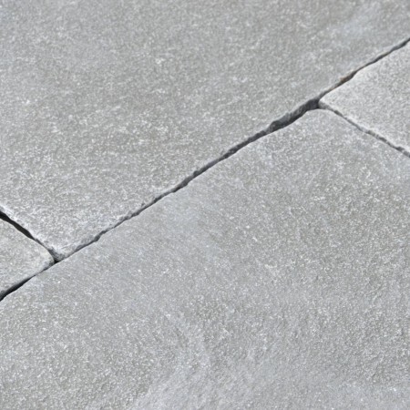 plytki-wapien-grey-limestone-bebnowane-60x60x2-2-cm (3).jpg