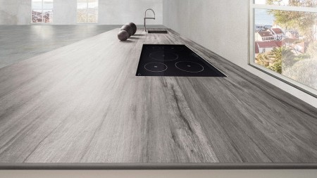 Laminam-Kitchen-LegnoVeneziaFumo_1024x576.jpg