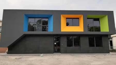 ExternalFacade-KeytelOffices-Italy2.webp