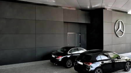 ExternalFacade-CarDealership-Germany4 (1).webp