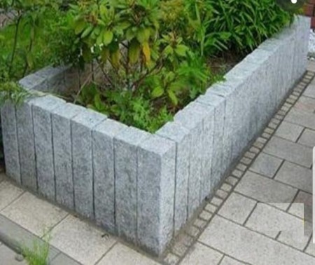 8316