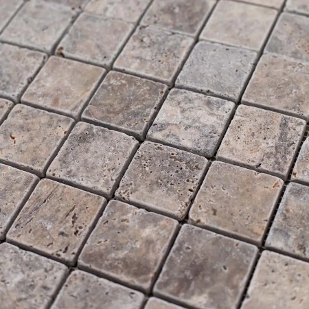 10565.